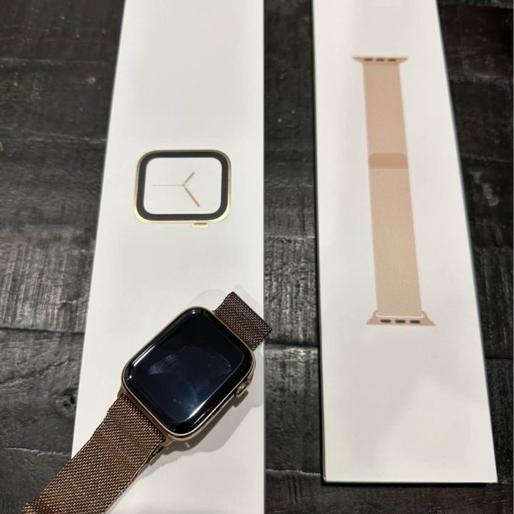 APPLE WATCH SERIES 4  ROSE GOLD - Picture 4 of 6